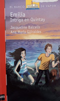 Emilia intriga en Quintay